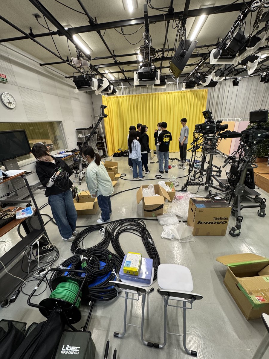 studio_chubu's tweet photo. スポーツ大会の中継準備📦

機材を梱包して中継車に載せました
先週から続けた作業も完了！

残すは現地での設営のみです
事故なく安全に進めてまいります🙌 https://t.co/rdqgtIdmuZ