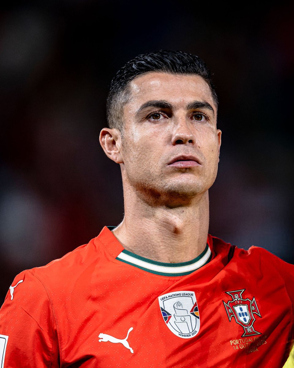 madrid_total2's tweet photo. Los próximos 2 partidos de Cristiano Ronaldo y Portugal:

6 de Junio vs Chile
10 de Junio vs Nigeria https://t.co/KeN6VoPfZR
