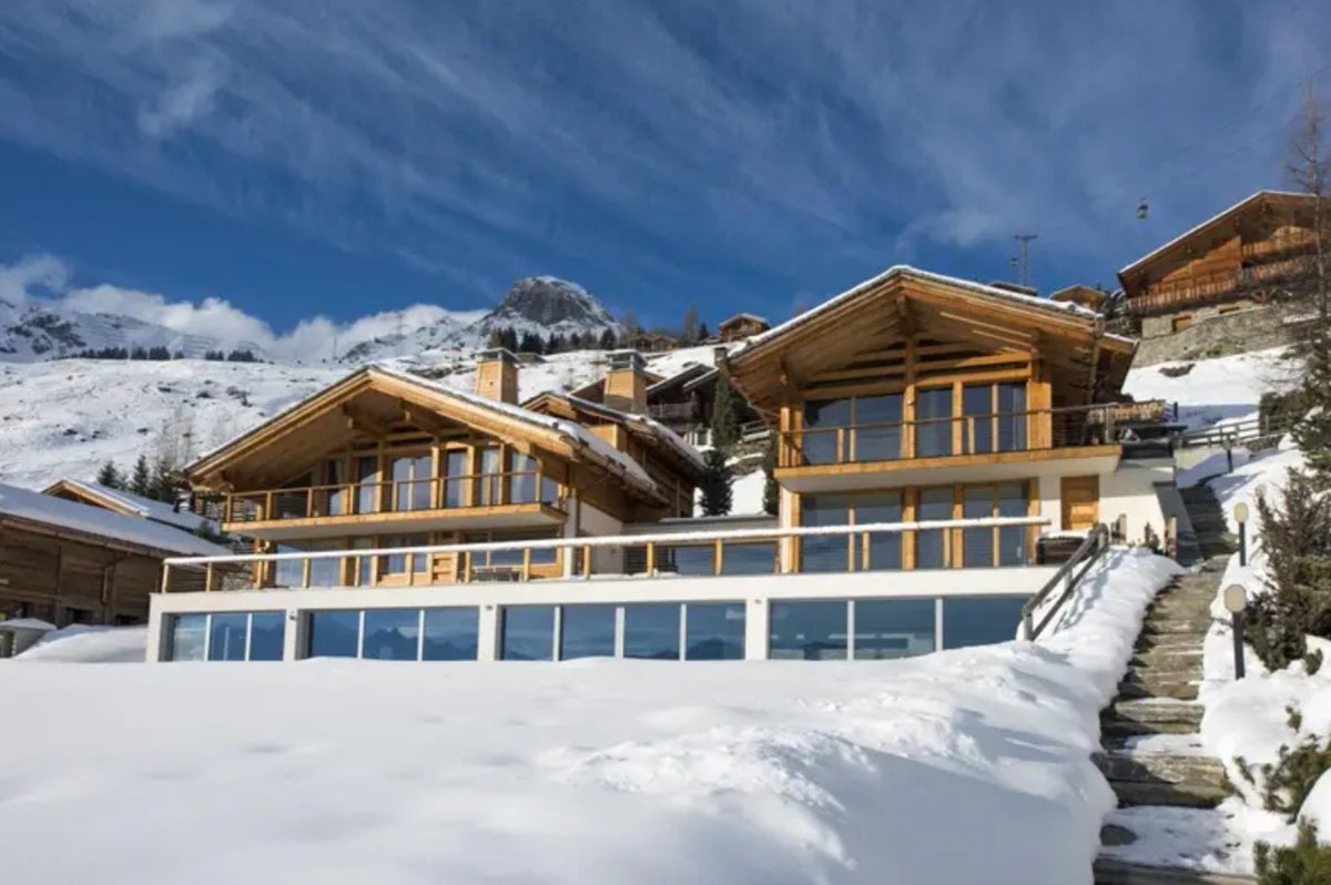 The Luxury Chalet Company tweet media