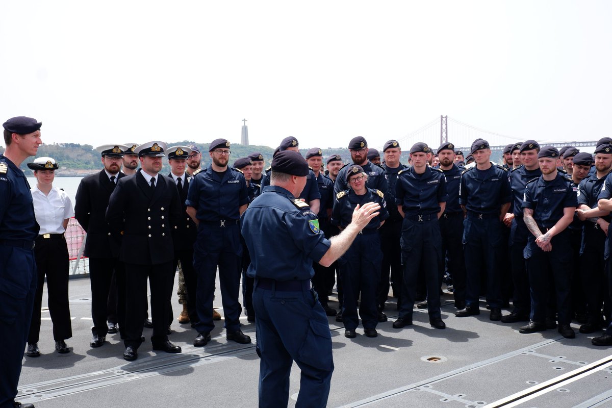 HMS SUTHERLAND tweet media