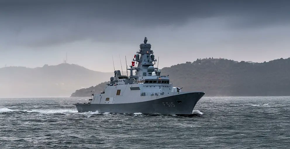 KetaSadeng's tweet photo. Yah, Padahal Kalo dapat Izmir + Içel bakal lebih cepat datangnya. Tapi paham juga sih sama AL Turki, baru dapat sebiji malah kapal ke-2 dan ke-4 mau dibegal🤣

Next 2 unit tambahan (Total = 4) dibangun di Turki di @PTPAL_INDONESIA atau di Galangan Kapal Swasta Indonesia? @_TNIAL_ https://t.co/F82trTogMh