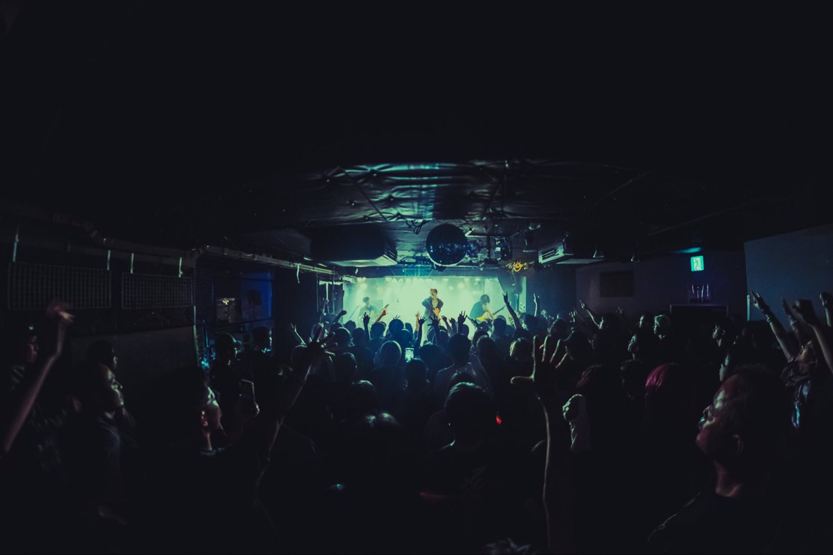 InvertHourglass's tweet photo. ⏳THANK YOU FOR COMING⏳
⁡
2026.5.24(SUN)
HIKAGE human. TOUR 2026
新潟CLUB RIVERST 
⁡
O.A早い時間から沢山のご来場ありがとうございました⏳
次は8.1(土)のワンマンで遊びましょう！
⁡
Photo @aa_555_55 https://t.co/tjN55q0obE
