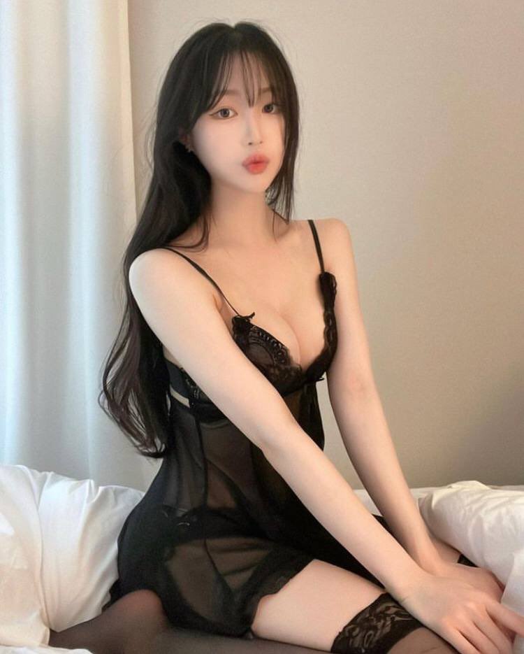 BognrTams's tweet photo. 喜欢胸大还是胸小
像我这样的喜欢嘛
胸大屁股大
做起来还是很丝滑
马来西亚约炮
#马来西亚约炮 #马来西亚陪游  #新加坡约炮 https://t.co/ANKGonabQt