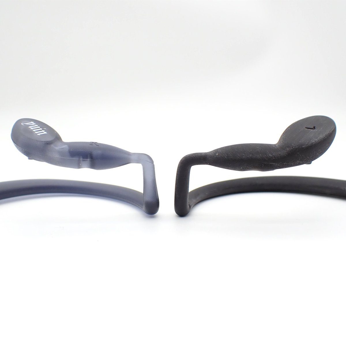 PenonAudio's tweet photo. YUIN G1A G2Aイヤホン用左右兼用高品質イヤーフック（イヤーループ）

医療グレード樹脂製、マットブラック仕上げ
簡単・便利に使用可能
柔軟性、快適性、耐久性に優れています
ウェブサイト：https://t.co/tPfrDvWRA6
AliExpress：https://t.co/V83r3AdpM4
#penon https://t.co/mFEgpbTGbA