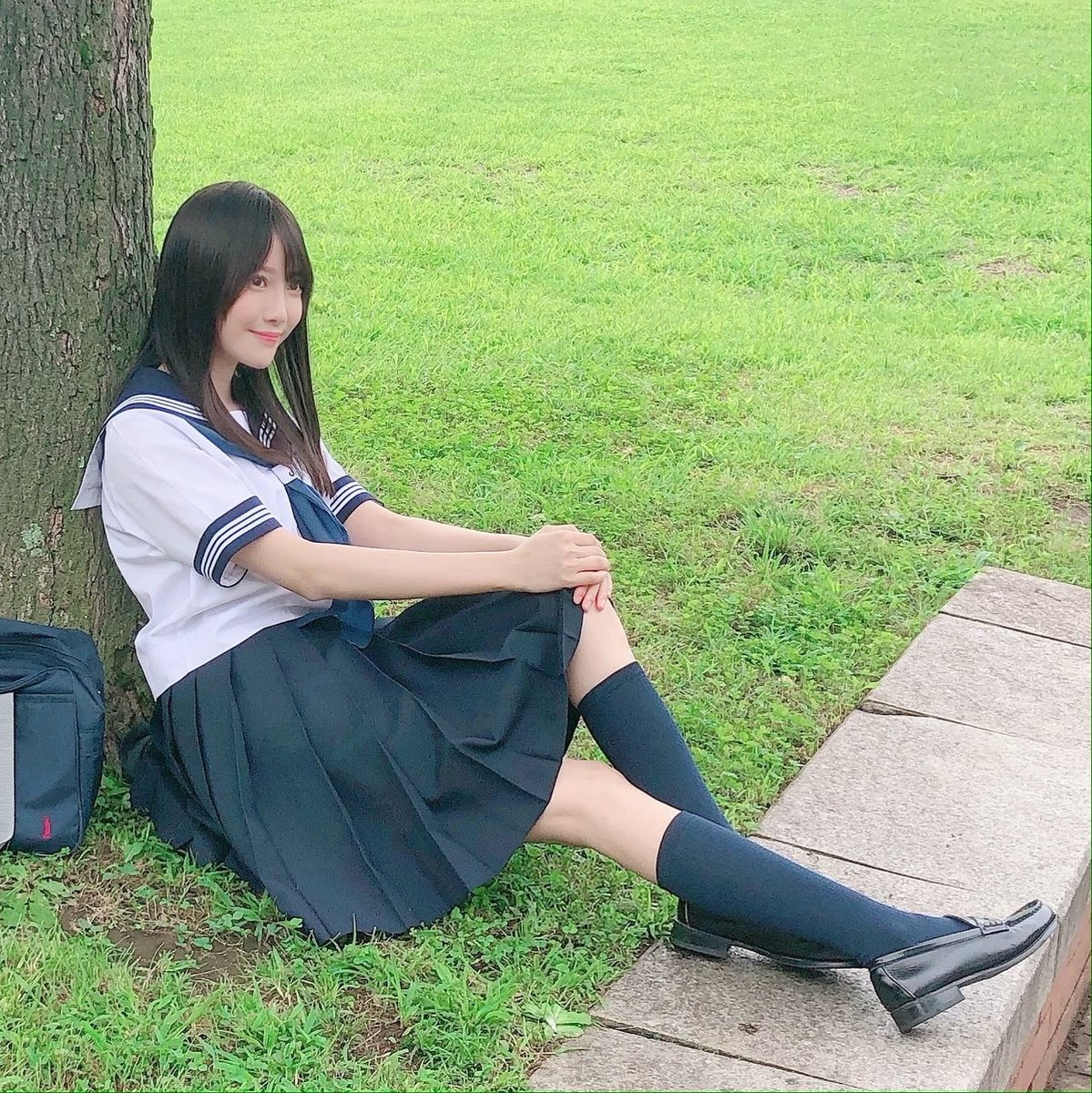 NIKAIDO_KIJI's tweet photo. 推しのセーラー服でも見とくか

やっぱ黒見明香のセーラー服が一番似合ってるよね(贔屓)
#黒見明香 #乃木坂工事中 #乃木坂46 https://t.co/cwmo8JPGwR