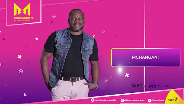 SwaRisimaMLFM's tweet photo. Vhiki lerintshwa ri ta na leswintshwa eke #SwaRisima; @mchangan u humelerisa nongonoko na @NwaNyango; tshama na @Munghana @SABCinLimpopo.

📻 89.4 to 103.4 MHz
📞 0860 002 543
📱 065 744 3911
💻 https://t.co/NPtENZelSP
🖥️ https://t.co/NN9Z5ec8Cf https://t.co/gzDLfHG0g0