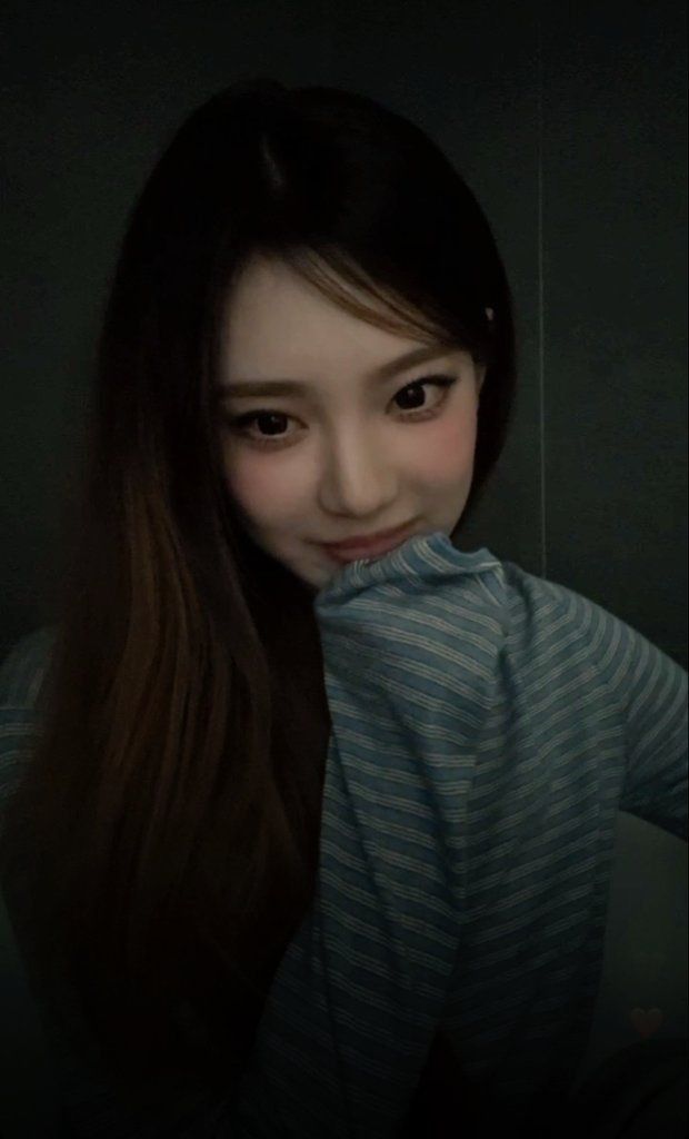 ningning tweet media