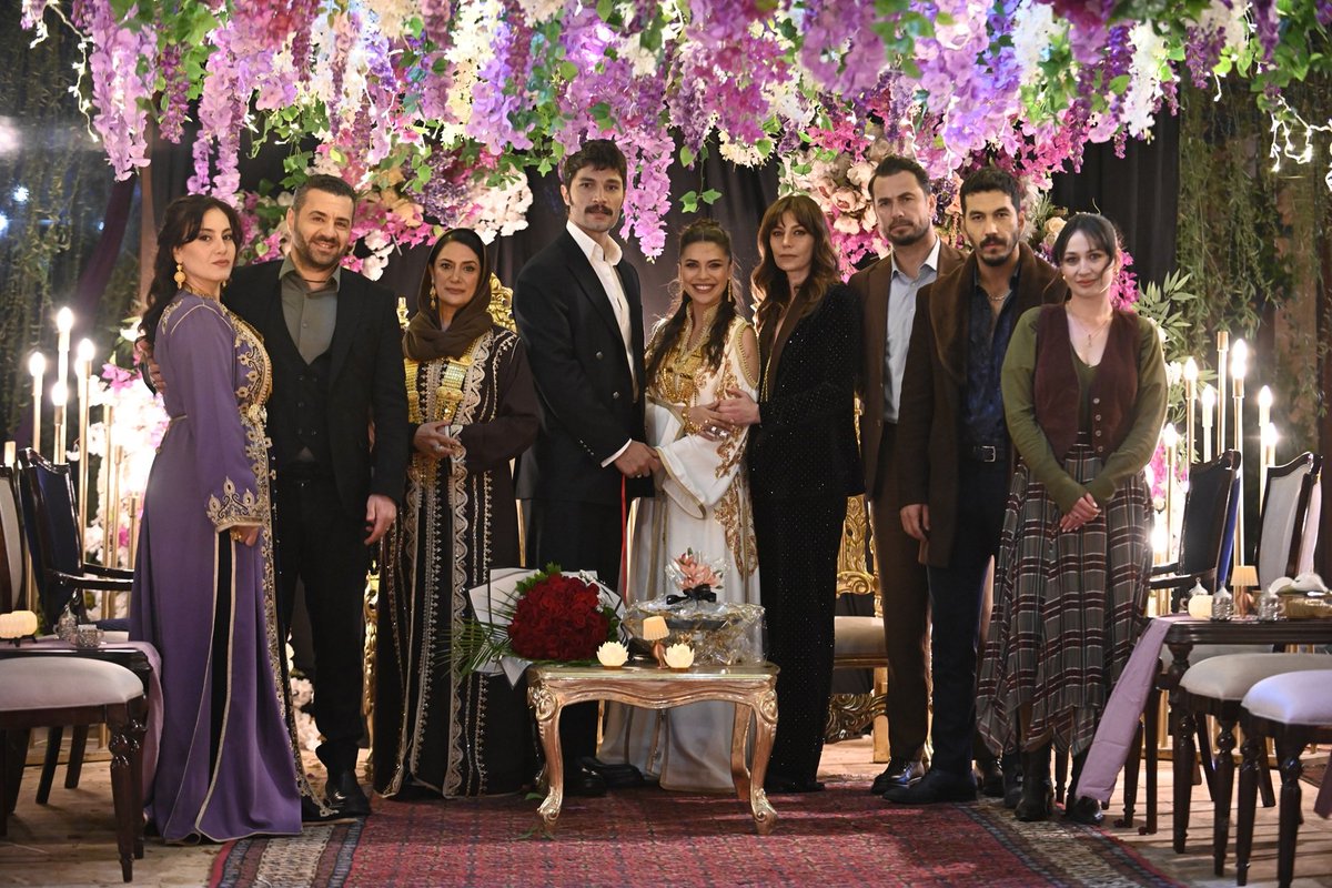 Fısıldayan ADAM tweet media