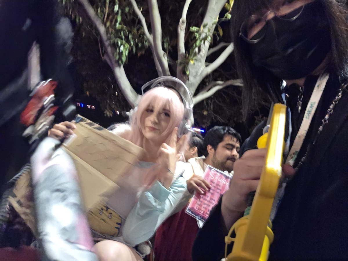 oomf in law @ Fanime tweet media