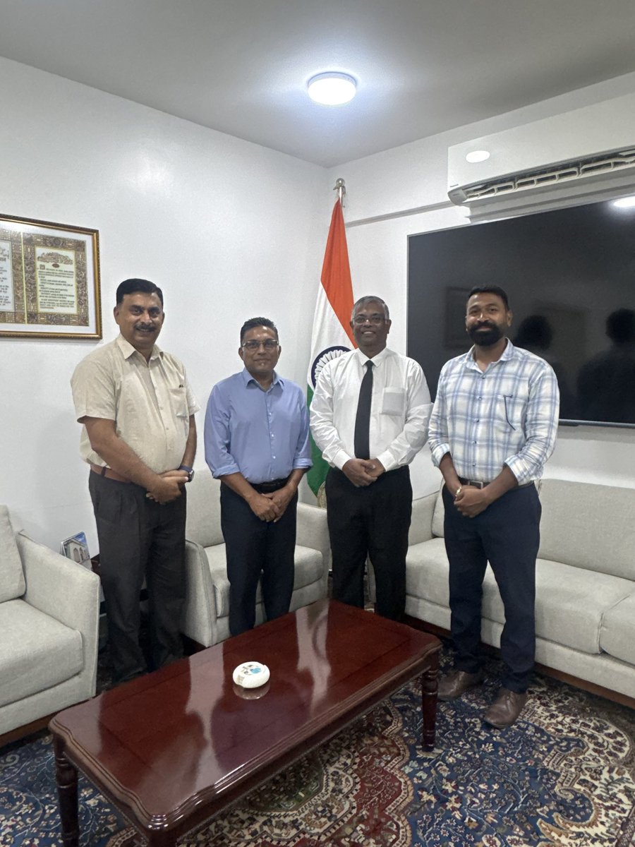 HCIMaldives's tweet photo. Pursuant to the joint beach cleaning at Hulhumale with @MOPAMaldives on 16th May, HC met with Mr. Ahmed Maumoon, President, MOPA on 21 May and discussed continued collaboration in this important area of environment conservation in line with India’s policy #LiFE. @MEAIndia https://t.co/qBKgSGATqE