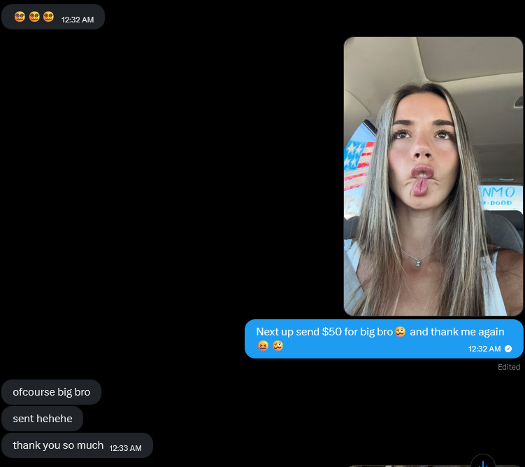 Chloe Wins U Lose✨💵 tweet media