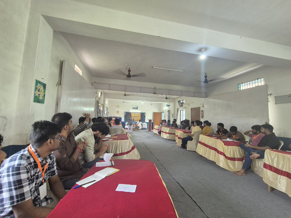 NMOBharat's tweet photo. The Abhyas Varg of NMO Uttarbanga Prant was held in Batasi, from 23- 24 May'26.
48 students &amp; doctors attended . Shri Vivek Saraf Prant Sampark Pramukh, RSS
Dr. Dhrubajyoti Sarkar NMO All India Organising Secretary, Dr. Amitabh Mishra Prant President, were present https://t.co/H4R9NHEb2k