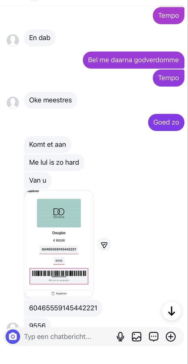 firstQueenla's tweet photo. My pay piggie luistert zo goed. Ik ben dol op DOUGLAS giftcards. Ik heb zoveel make-up gekocht op jouw kosten. Stuur jij ook een giftcard van 500€? https://t.co/1FwIOfMUac