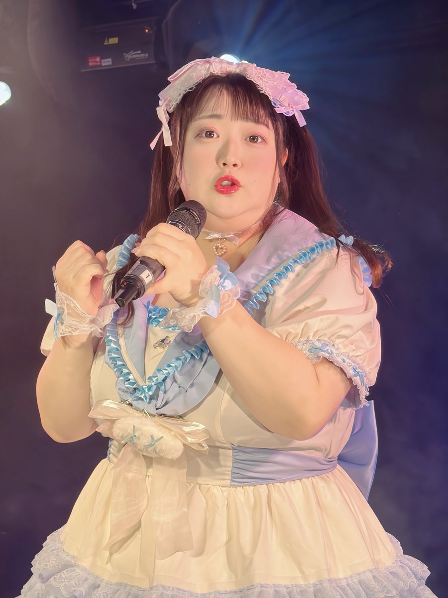 私、おデブ宣伝 tweet media