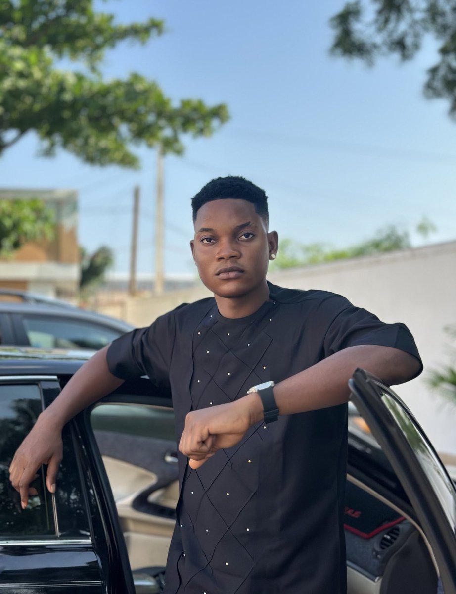 BAMIDELE🕊 tweet media