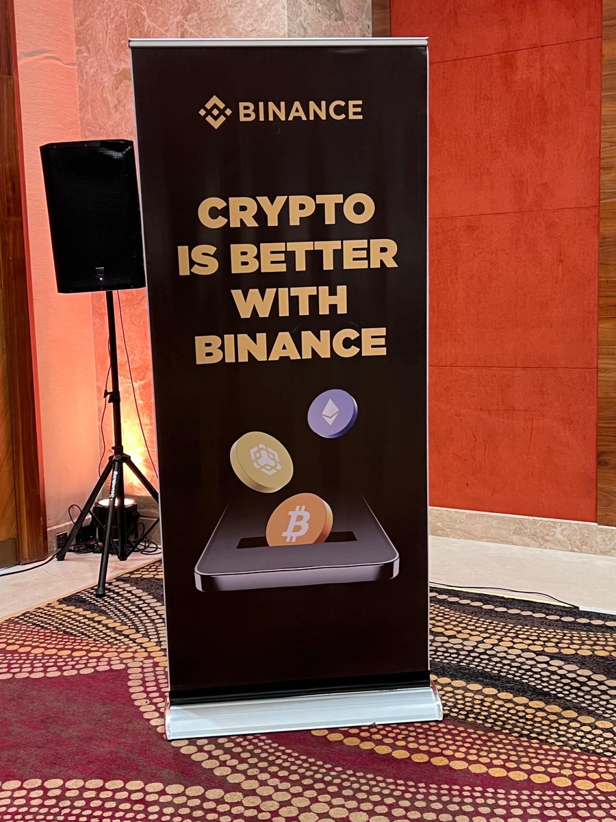 wmwengah's tweet photo. Real people, real energy, and real financial empowerment. This Africa Day, explore how you can find financial freedom with Binance. #AfricaDayWithBinance https://t.co/7AB2IwX456