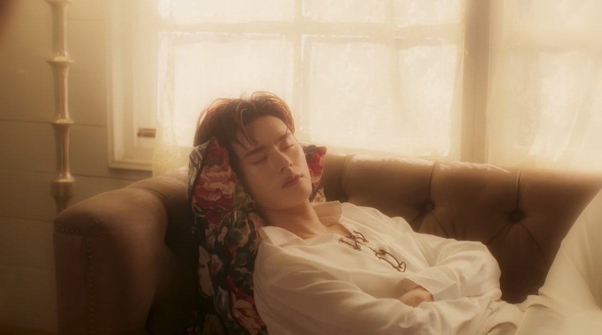 ccherryjamz's tweet photo. คนอะไร ขนาดหลับยังหล่อ ดูเบ้าหน้าดิ ลูกรักพระเจ้าป่ะ 🥺 https://t.co/K1DfnUOaPA