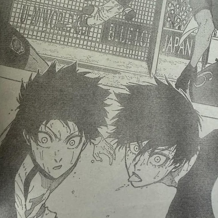 Rog3lioo's tweet photo. Ya entiendo porque Kaneshiro dijo que si ibamos a seguir amando a Isagui despues de volverse un villano en el manga, hermano hasta yo apoyo que lo haga, que locura que te tengan apartado en todo un partido y en el unico momento donde https://t.co/dNJT59hi9X