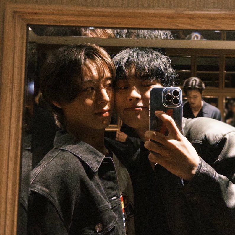 두비 tweet media