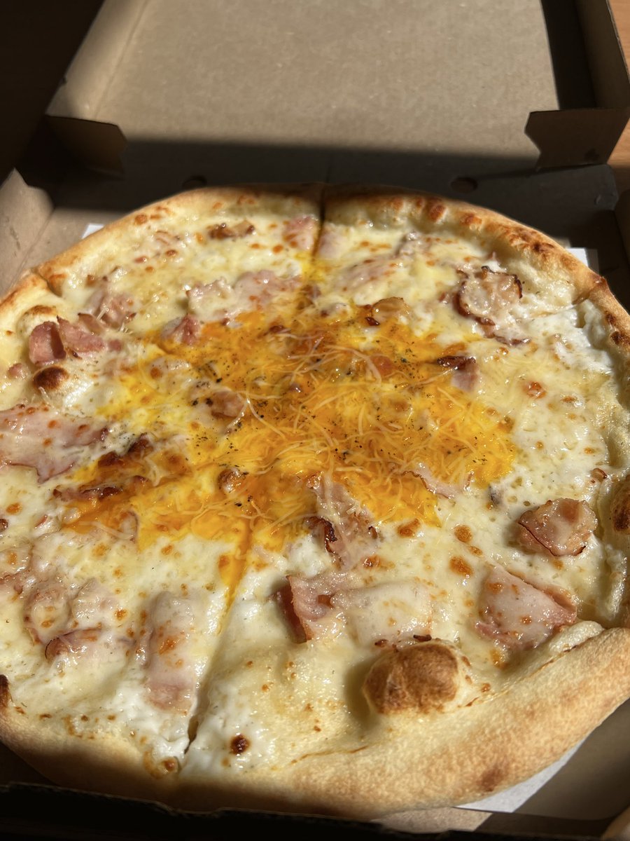 mpxdetka's tweet photo. No mine, #pizza https://t.co/dihfG7cyT5