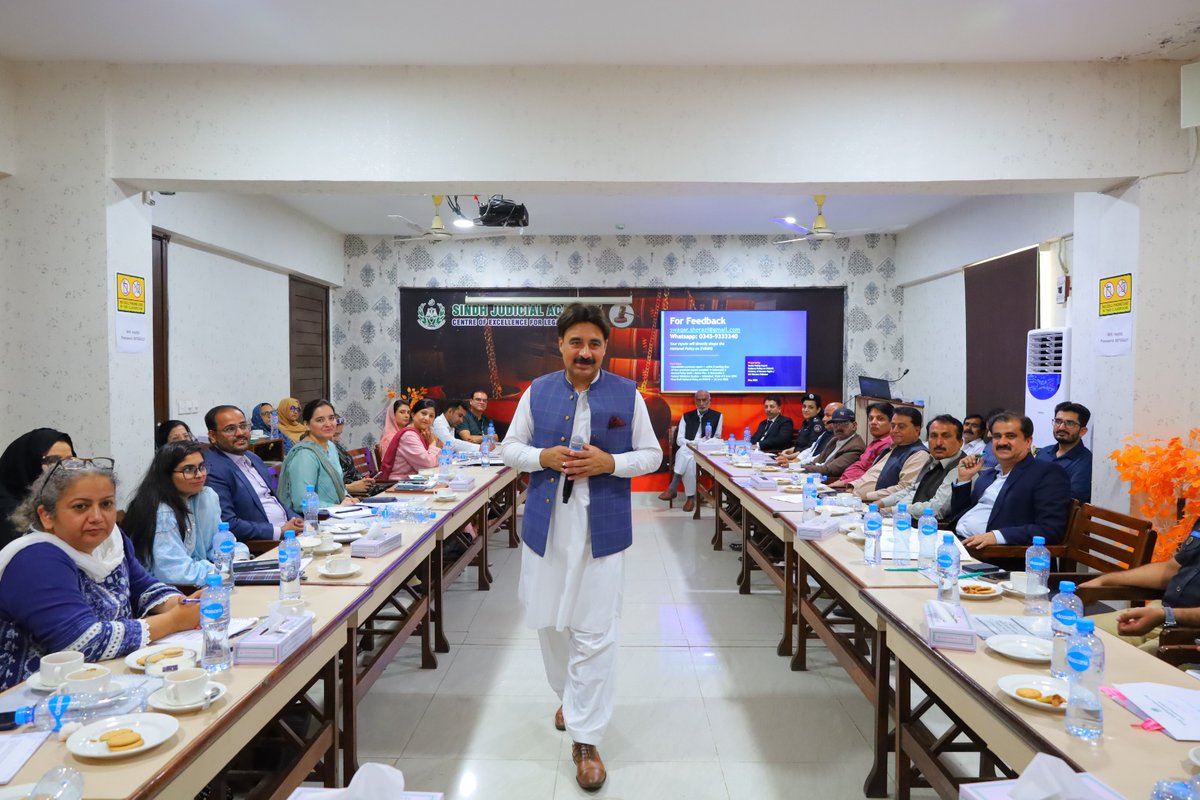 unwomen_pak's tweet photo. Advancing action to end violence against women in Pakistan.
UN Women convened consultation on #EVAW Policy at Sindh Judicial Academy with @mohrpakistan &support from @IOM_Pakistan Pakistan, bringing together key stakeholders to strengthen policy, protection, & access to justice https://t.co/0JBJ3wJPh1