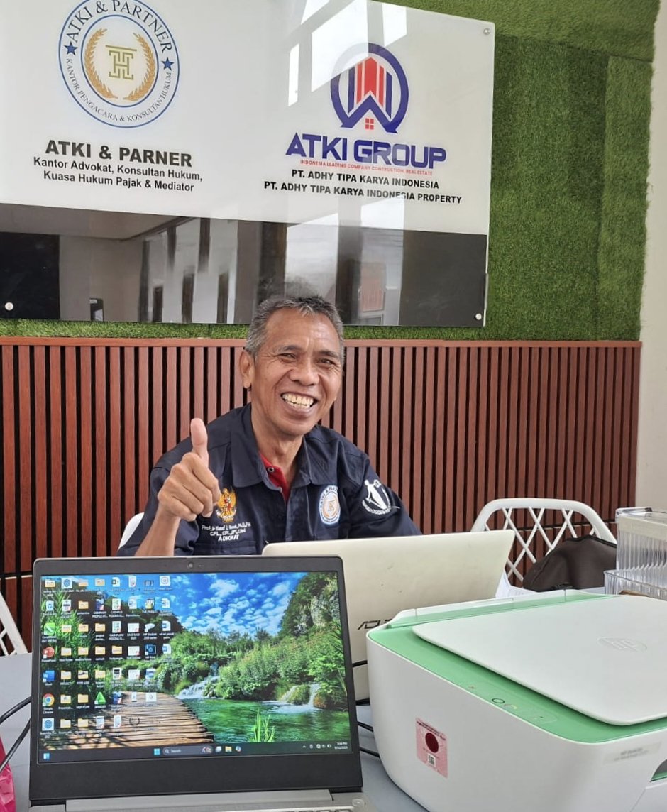 ProfylHenuk's tweet photo. PROFICIAT:TIM HUKUM KANTOR PENGACARA ATKI &amp; PARTNERS DI JAKARTA DIPIMPIN PROF.YUSUF L. HENUK,Ph.D TELAH MEMASANG"PENGUASAAN TANAH ULAYAT"MILIK: (1) KELUARGA TIRI DI KAB. TELUK BINTUNI,PROV.PAPUA BARAT, (2) KELUARGA SONBAIT (KOTA KUPANG,NTT) + KELUARGA BENYAMIN (KAB.KUPANG, NTT). https://t.co/P9Jp5nqwVf