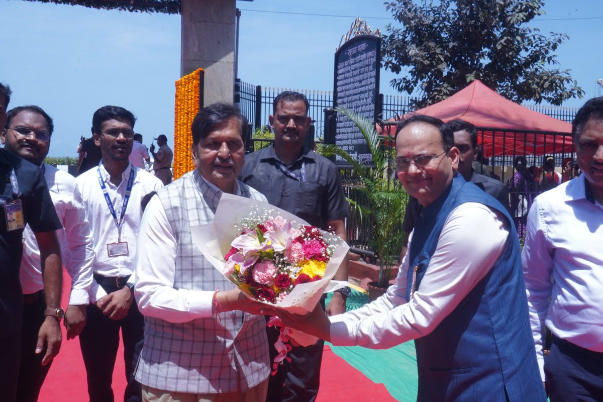 Mangal Prabhat Lodha tweet media