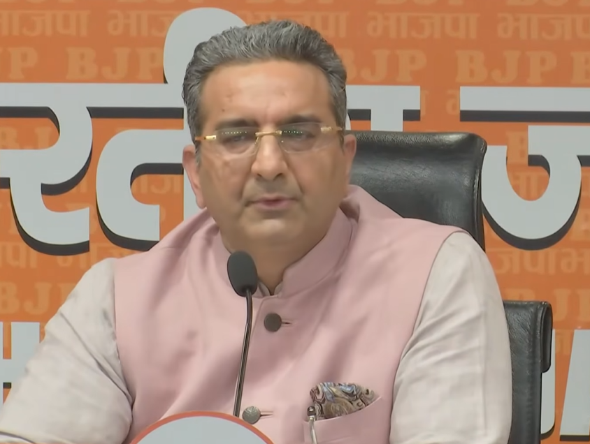 BJP LIVE tweet media