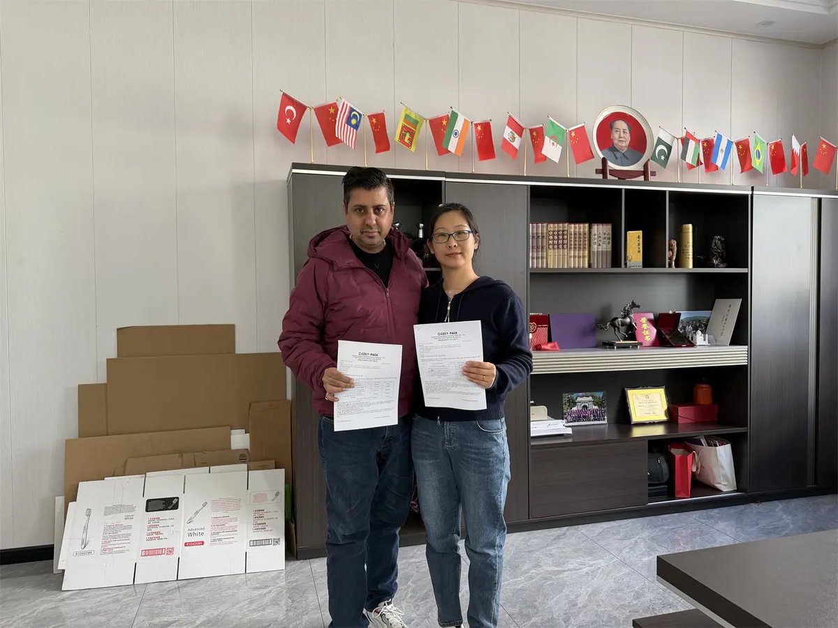 LukeXiaoyuan's tweet photo. 🌍 Customers from 6 countries visited Czxy-Pack GROUP to inspect our FFG linkage line &amp; automatic corrugated production line. 

🌐 https://t.co/KzZ8xEJX6G
📧 luke@czxypack.com

#czxypack #ffg #corrugatedproductionline #cartonmachine #printingmachine #packagingmachine https://t.co/eJF07YaqfW