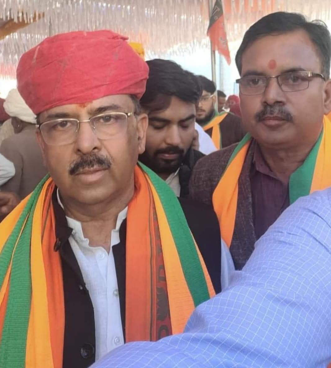 pt_adv's tweet photo. भाजपा राजस्थान के पूर्व प्रदेश अध्यक्ष एवं पूर्व कैबिनेट मंत्री आदरणीय श्री डॉ. अरुण चतुर्वेदी जी भाई साहब को जन्मदिन की हार्दिक बधाई....
@chaturvediarun1 @ArunChaturvdi https://t.co/VA8BegpsLj