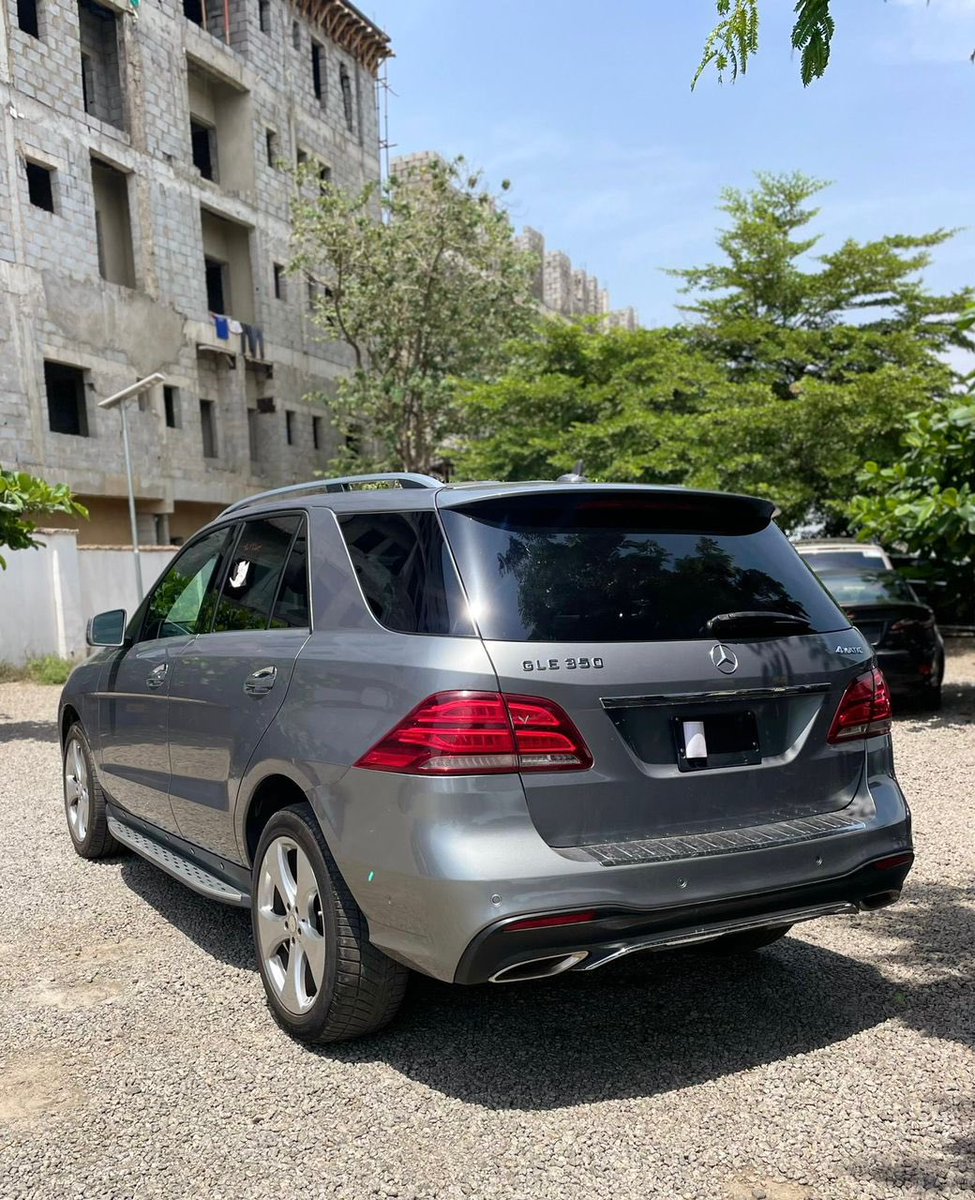 O99Rides_'s tweet photo. 2016 Mercedes Benz Gle350 4Matic now available 
📍Abuja
🏷️ 38 million naira ($27.7k) 
Contact for details 📥 
Nationwide delivery 🇳🇬 https://t.co/TuthIQKpE4