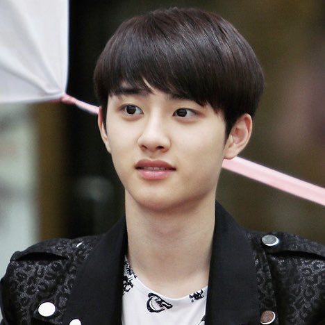 느누 tweet media