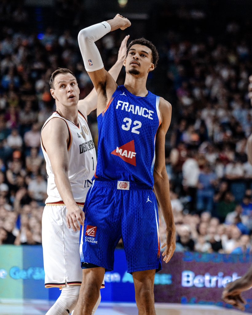 Équipes de France de Basket tweet media