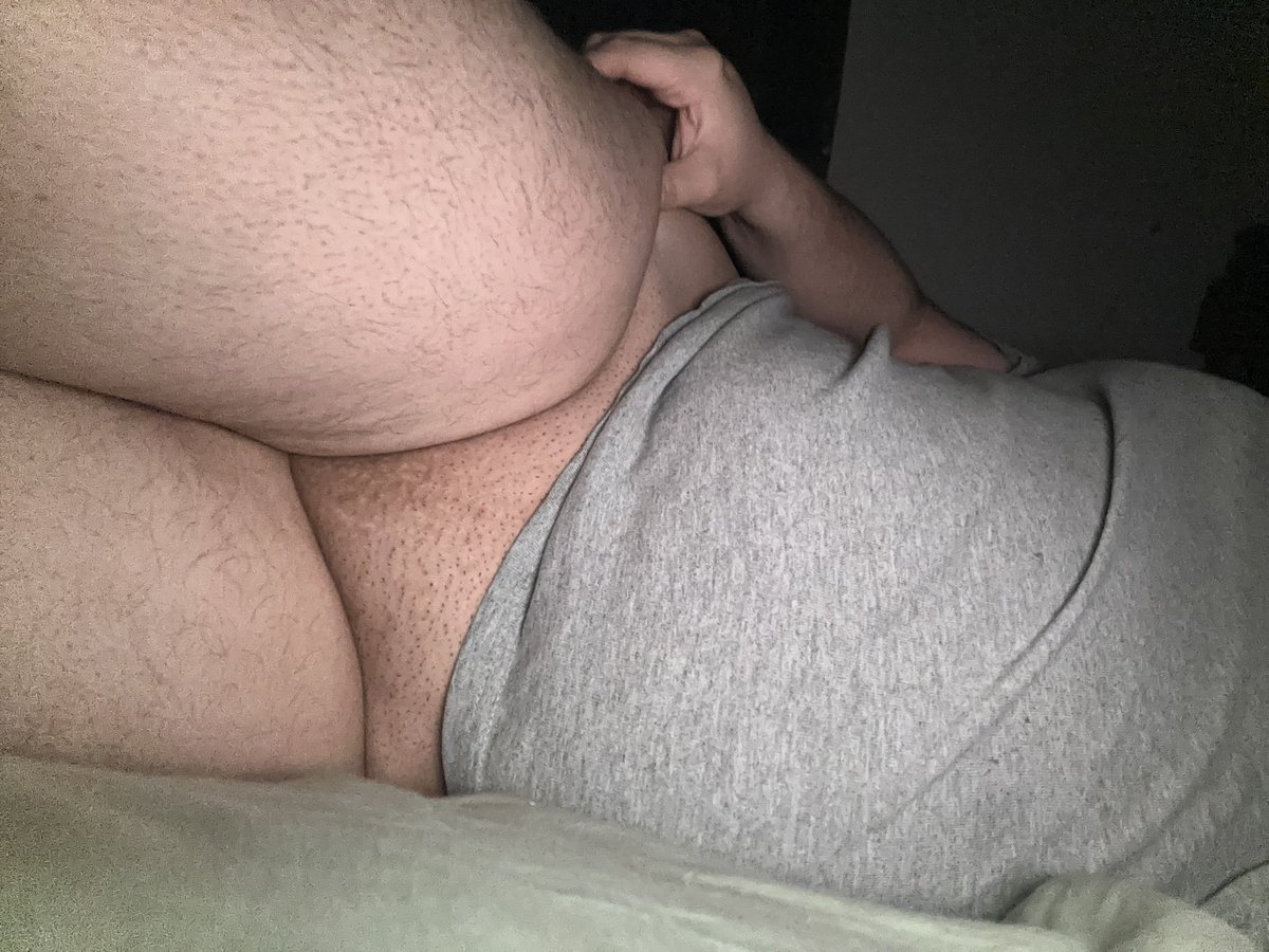 ˙⋆Liam West✮🌸🥛 tweet media