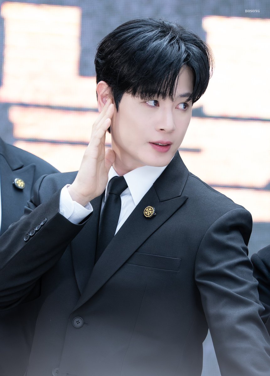 보송 tweet media