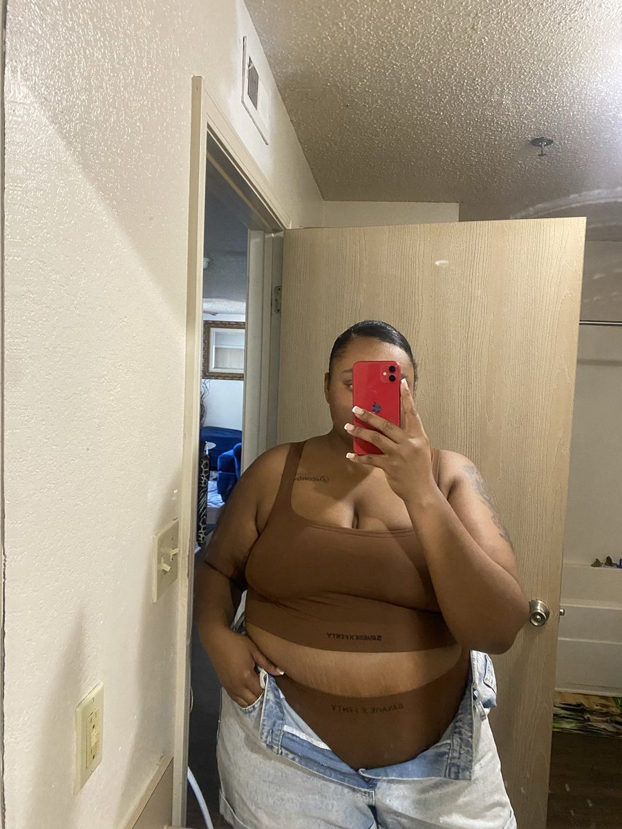 babygurl_tavi's tweet photo. Is brown my new favorite color or I just look that good in it?🤭😘 https://t.co/XXBVYZPf3e