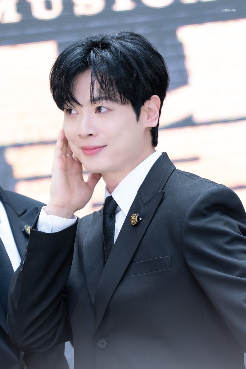 보송 tweet media