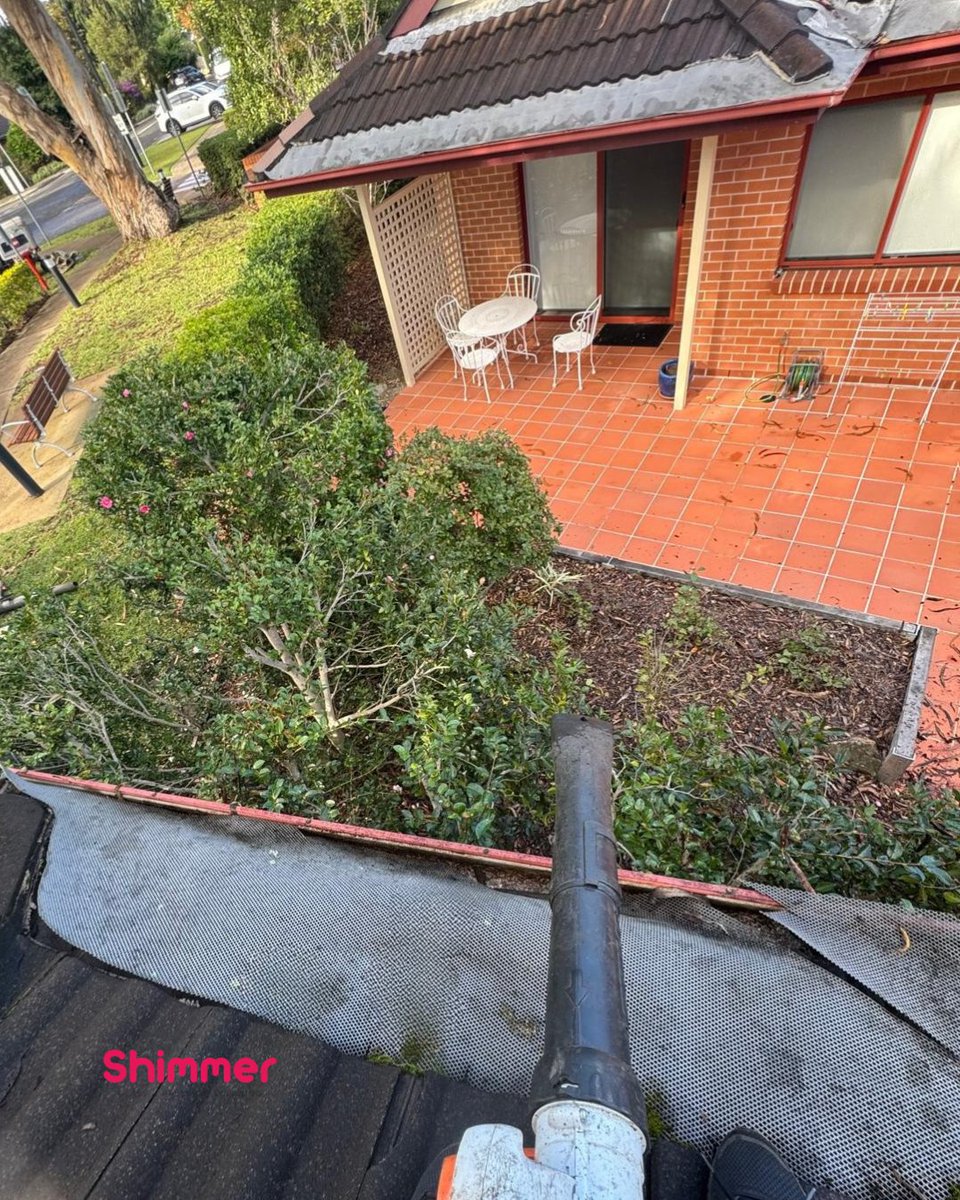 ShimmerGC's tweet photo. Gutter guards help, but they still need regular checks. Broken or clogged guards can trap debris, block drainage, and lead to costly repairs. 

Routine inspections keep systems working properly.

#GutterCleaning #PropertyMaintenance https://t.co/4EACaUFIOY