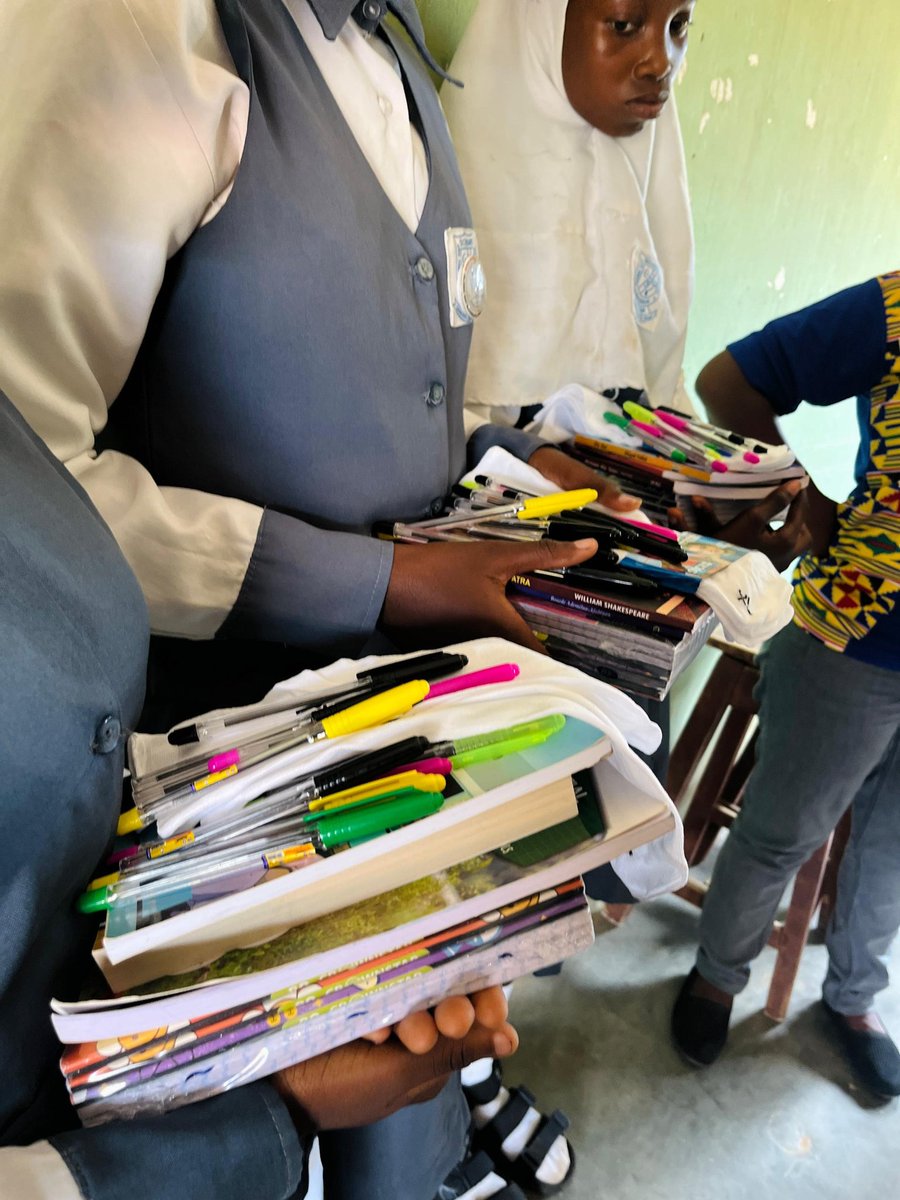 officialpushng's tweet photo. Here's an highlight of our visit to Bashorun Ojoo High School and Islamic Day Secondary School for our educational support initiative  a program we carry out every term to support and encourage students under the PUSH educational sponsorship scheme.

#pushfoundation #ngo https://t.co/rkcskI3JDD