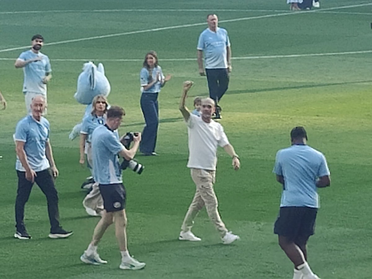 blueray71's tweet photo. An emotional day at The Etihad yesterday. 
Thank you Pep. 
It has been so much f****** fun. 🩵

@PepTeam @ManCity #mancity #mcfc https://t.co/GnQR3qzJkD