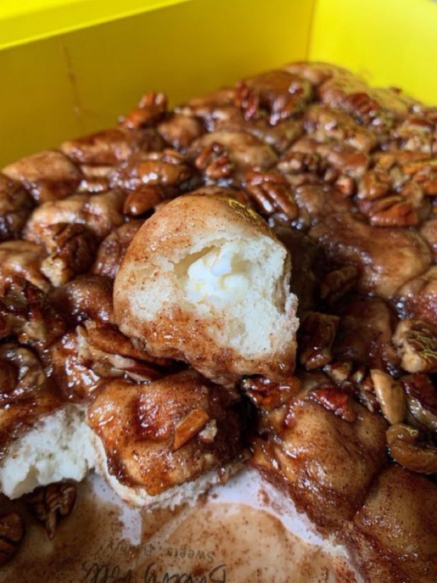 بيكري رولز 🥐 tweet media