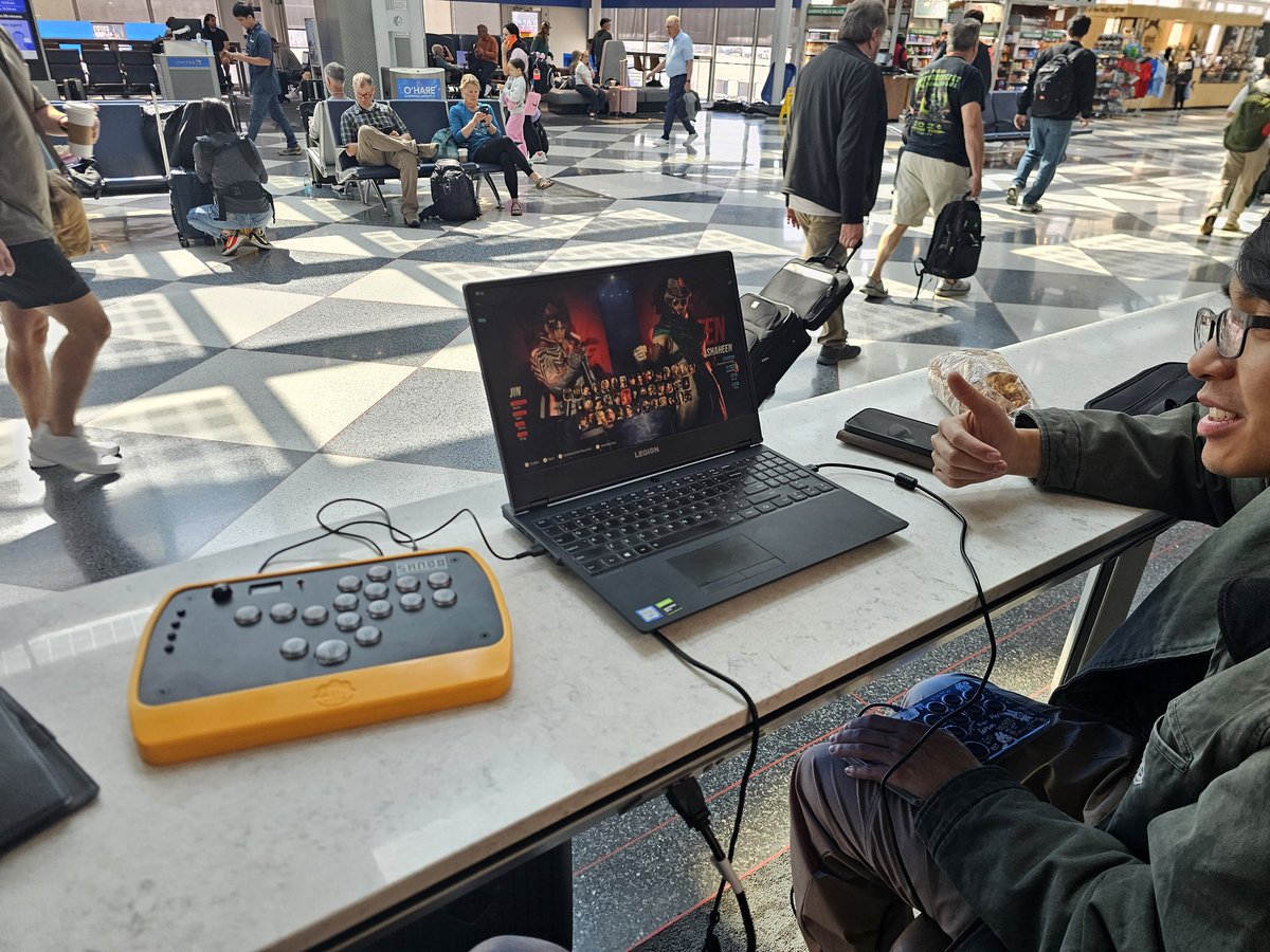 Romanjelly 🇮🇩🇺🇸 🛫 Combo Breaker tweet media