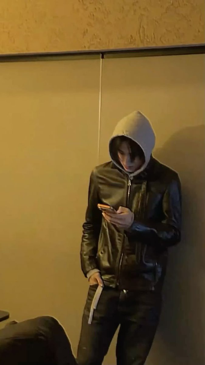 bokhee tweet media