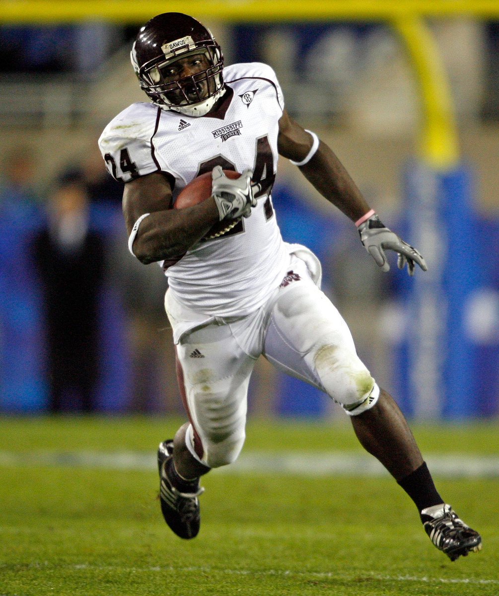 CFB_Throwbacks's tweet photo. Anthony Dixon
Mississippi State (2006–2009)
📍 Terry High School (MS)

One of the toughest ball carriers to bring down in the late 2000s.

Known to Bulldog fans as “Boobie,” Dixon became the face of Mississippi State’s offense thanks to his punishing running style, toughness between the tackles, and ability to wear defenses down over four quarters.

📊 3,994 career rushing yards
📊 42 career rushing touchdowns
📊 4 straight seasons with 100+ carries

A downhill runner who embraced contact and rarely went down on first hit.

* Finished his career as Mississippi State’s all-time leading rusher at the time
* Rushed for over 1,300 yards during his standout 2009 season
* Helped lead Mississippi State to a Liberty Bowl victory in 2007
* Became one of the most productive backs in school history
* Won the Conerly Trophy as Mississippi’s top college football player

🏆 First-Team All-SEC
🏆 Conerly Trophy winner (2009)

➡️ Selected by the San Francisco 49ers in the 2010 NFL Draft, later spending time with the 49ers and Bills while earning a reputation as a physical short-yardage back in the NFL.

Who are some other running backs from that era that come to mind? ⬇️

#collegefootball #CFB #NCAA #football #MississippiState #HailState #SEC #runningback #RB #footballhistory #throwback #CollegeFootballThrowbacks