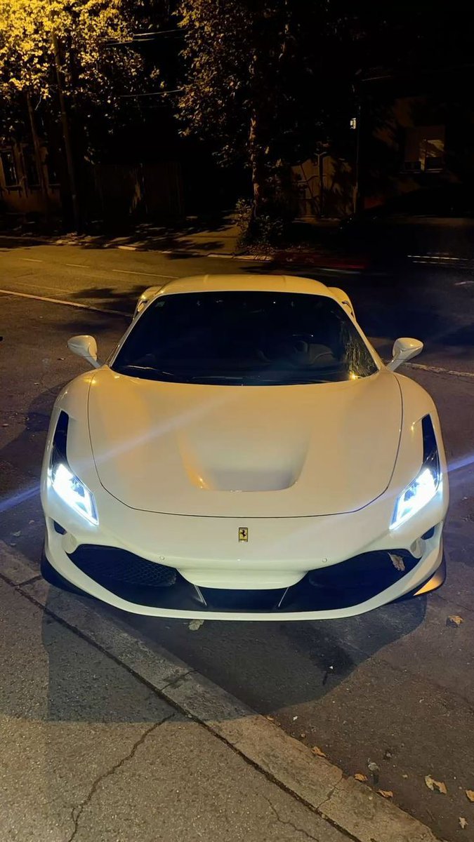 Car Porn tweet media