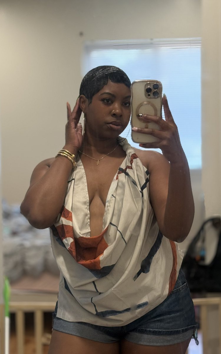 summysummz's tweet photo. 🏵️ https://t.co/HkYmosTUKc