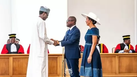 PdeRNiger's tweet photo. Le #Bénin prend le Cap sur le rapprochement avec l'AGS
V discours inaugural Romuald Vadanyi a mis l'accent sur l'intégration régionale et la lutte commune contre la menace terroriste. Ses paroles ont été perçues par beaucoup comme un appel direct aux pays de l'Alliance des États https://t.co/Ese9Ogi7oV