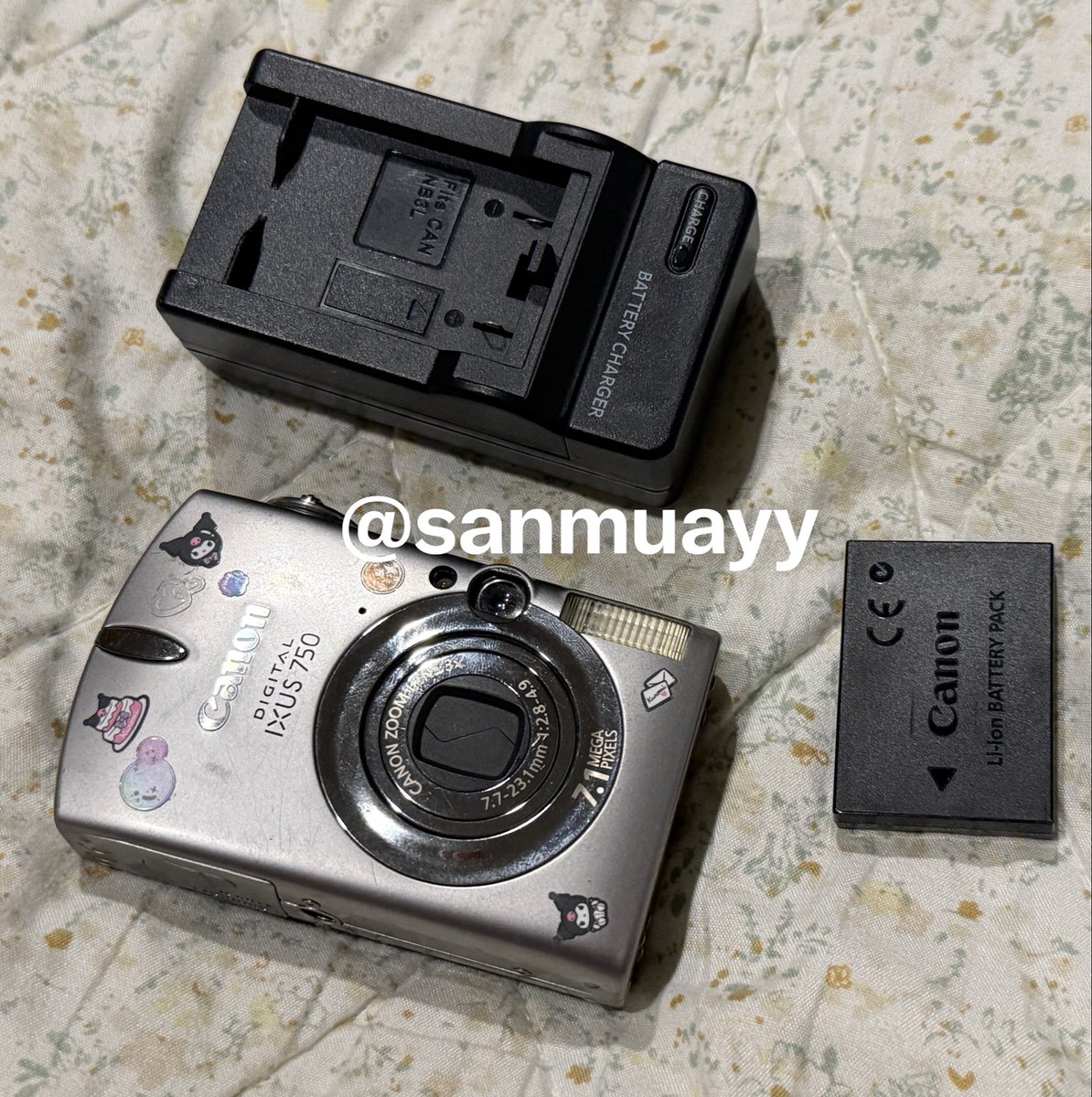 sanmuayy's tweet photo. ปล่อยต่อ canon ixus 750 (มีตำหนิกล้องไม่โฟกัส เอาไปซ่อมเองได้เลยคับ)

price 1800 (รวมส่ง) 

มีตัวกล้อง แบต ที่ชาร์จให้นะคะ

#กล้องดิจิตอล #กล้องดิจิตอลมือสอง #กล้องดิจิตอลมือ2 #ส่งต่อกล้องดิจิตอล https://t.co/2q6wiA2V5h