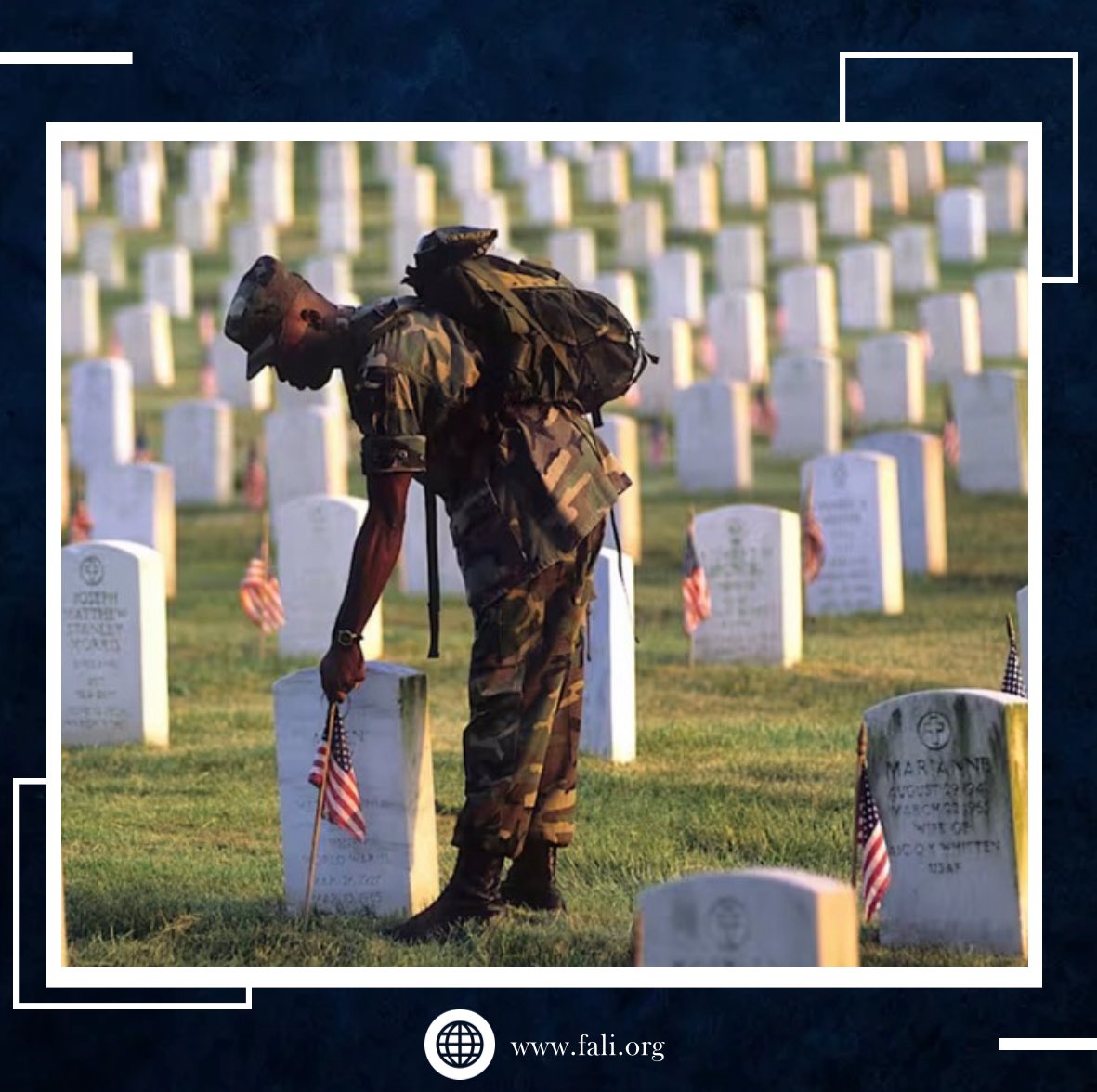 _FALI1994_'s tweet photo. Today we remember and honor the brave men and women who made the ultimate sacrifice for our country and our freedom. 

Memorial Day is more than a long weekend — it’s a time to reflect on those who gave everything so we could enjoy the lives we live today. https://t.co/74L3wjPDEa