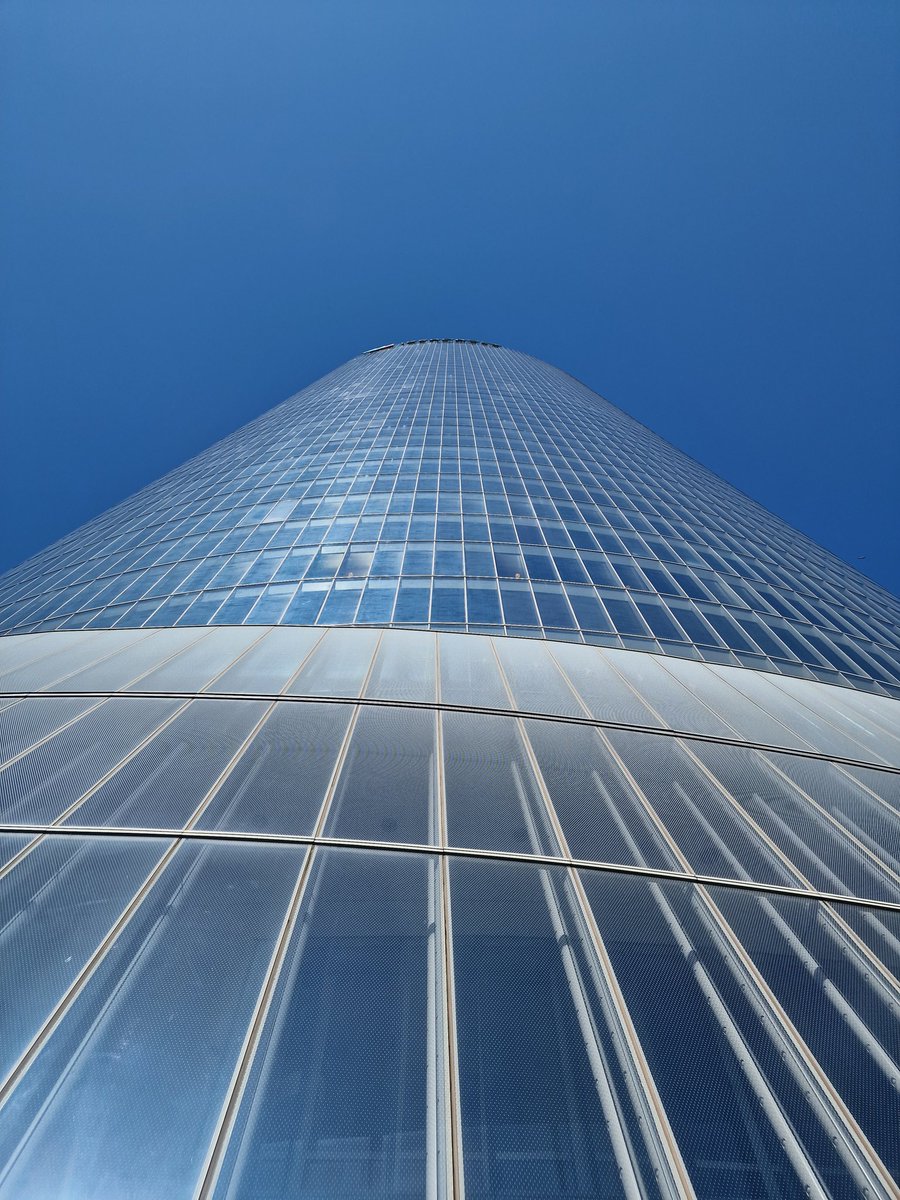 iparatx's tweet photo. @DivGro22 #Iiberdrola nos impulsará este mes entrante con su #scriptdividend
Por cierto, mañana iré a la Torre Pelli a un encuentro con inversores privados de $IBE. Lo postear luego
Que sepa que le tendré en mente amigo
Abrazote https://t.co/B9DZkzX2Tp